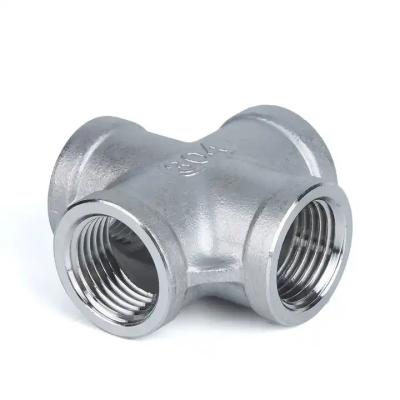 Cina Industrial Cross Pipe Fitting Forged and Carton Box Packaged Cuni C71500 in vendita