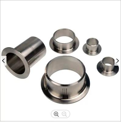 China Galvanized Stub End Couplings Essential Fittings for Industrial Pipe Connections en venta
