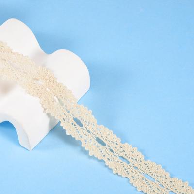 Cina Crocheted Beige / Bianco / Nero Cotton Lace Crochet Ribbon Lace trim in vendita