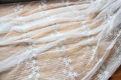 China Embroidery Floral White Tulle Lace Fabric For Dress Clothing / Scarf / Curtain 51.18