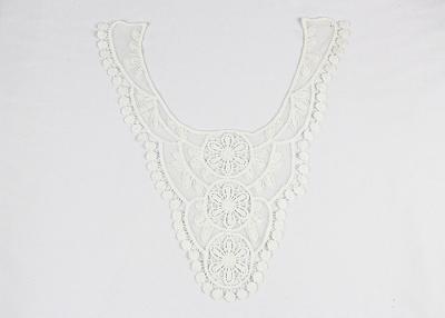 China White Lace Flower Appliques Collar With Cotton Water Soluble Nylon Embroidered for sale
