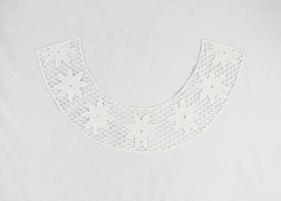 China Water Soluble Lace Collar Applique With Milky Flower Hollow Dot Design For Neck for sale