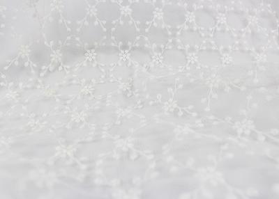 China Stretch French Embroidery Lace Fabric , Tulle Lace Dress Net Fabric Scalloped Edge for sale