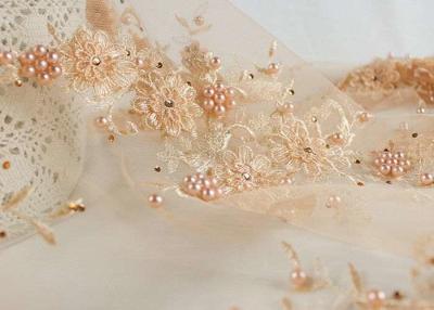 China Tela frisada do tule do bordado da pérola do projeto da flor pela jarda para Douture Haute à venda