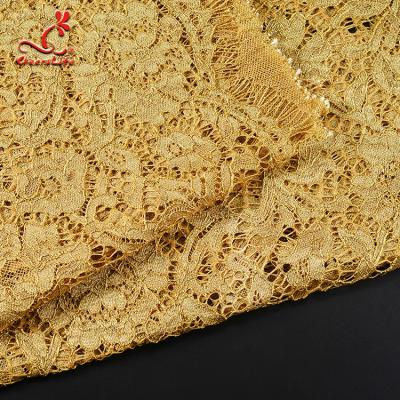China 2019 African Hot Sale Fancy Gold Embroidered Lace Fabric For Fancy Saree Garment en venta