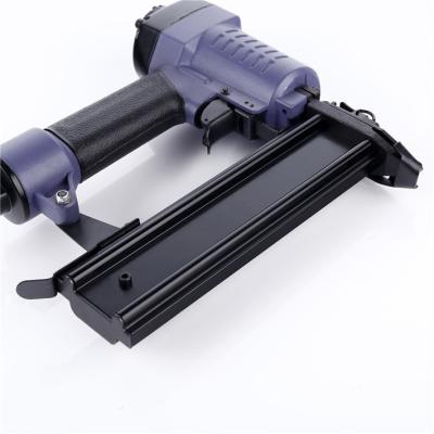 China Fabricante de clavos atado portátil neumático, compresor de Brad de aire del arma del clavo de Brad en venta