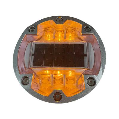 China 1.2V 1200MAH Solar LED Road Studs Waterproof IP68 Anti UV PC for sale