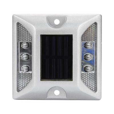 China 350g IP68 Solar Metal Road Studs White LED Color For Road Construction for sale