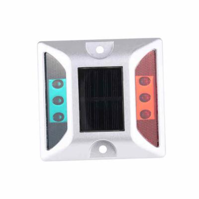 China Pedestrian Crossings Aluminum Solar Powered Road Reflectors For 115 * 110 * 23mm for sale