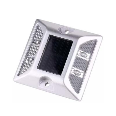 China High Brightness White Color Led Aluminum Solar Road Stud Reflectors For Highways for sale