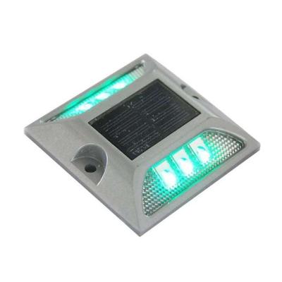 China Green LED Solar Flashing Road Studs LED Road Reflectors With IP68 Protection for sale