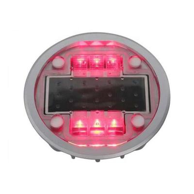 China Marcadores solares de estrada de cor LED vermelha para segurança rodoviária à venda