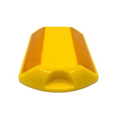 China Cat Eye Road Sign Reflectors Traffic Yellow Cat'S Eye Reflector For Expressway for sale