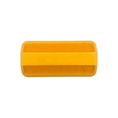 China Roadway Safety Plastic Road Reflectors Double Side Reflective Pavement Studs for sale