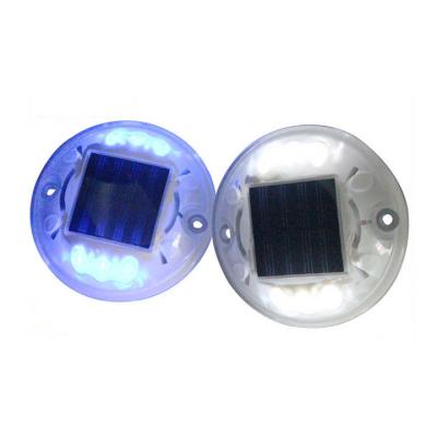 China High Visibility Solar Road Marker Lights Round Pavement Marker for sale