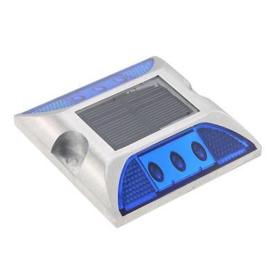 China LED Flashing Solar Powered Road Marker for sale