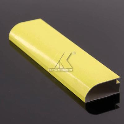 China Perfiles de aluminio sacados amarillos brillantes, ajuste de aluminio anodizado para la tienda en venta