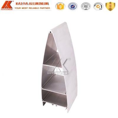 Chine La forme 600mm de triangle 6082 profils d'alliage d'aluminium/a expulsé l'auvent/abat-jour en aluminium à vendre