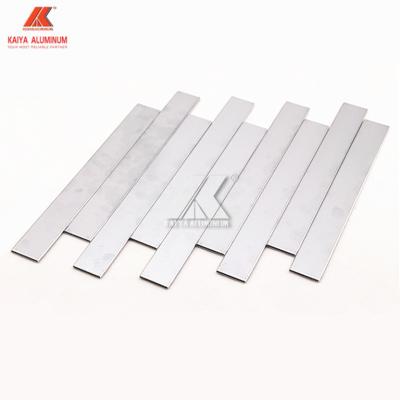 China Natural Silver 6063t5 Aluminium Tube Profiles Flat Radiator Microchannel 5.5 X 45 Mm for sale