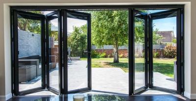 China Perfil de aluminio de desplazamiento 2.5m m de la puerta del marco del aislamiento térmico para las puertas de plegamiento del BI del vidrio del patio en venta