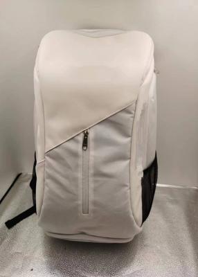 中国 White Pickleball Racquet Bag With Zipper Closure and Side Thermo Pockets 販売のため