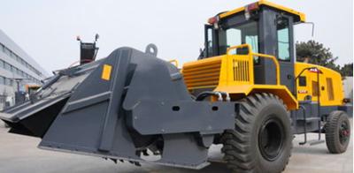 China Multifunctional Road Maintenance Machinery Road Paving Machinery 2300/2400/2500mm for sale