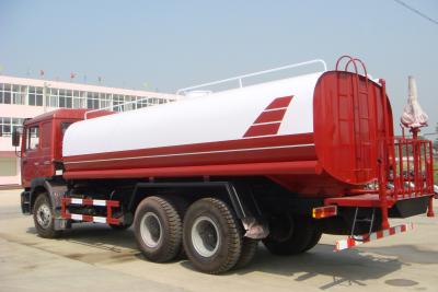 China Sinotruk ISO CCC Liquid Tanker Truck , Water Truck Tanks Green Water Carrying 15 - 25CBM for sale