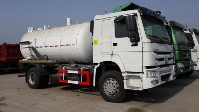 China Jetting And Vacuum Sewage Suction Tanker Truck , Sewage Sucking Truck Combined for sale