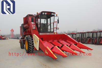 China Classical 4 Wheel Drive Tractors 30hp With 2700 Kg Payload / Agricultural Vehicles for sale