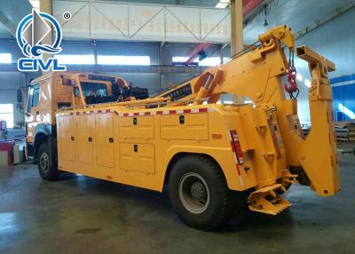 China 371 horsepower 3 sections boom 70 tons wrecker tow truck 6x4 Wheels for sale