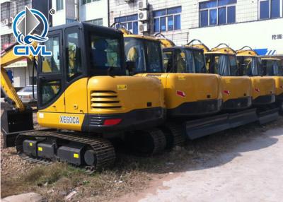 Chine ³ hydraulique de l'excavatrice 0.14m de chenille de XCMG XE40 4050kg, cylindres de l'excavatrice 4 de construction à vendre