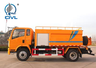 China HOWO Vacuum Sewage Suction Truck / Sinotruk 4.58 L Displacement 4x2 10 - 16m3 Sewer Cleaning Truck for sale