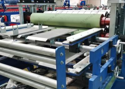 China el panel de bocadillo 300kw que hace el equipo permanente del tejado del metal de la costura de la máquina el 16m en venta