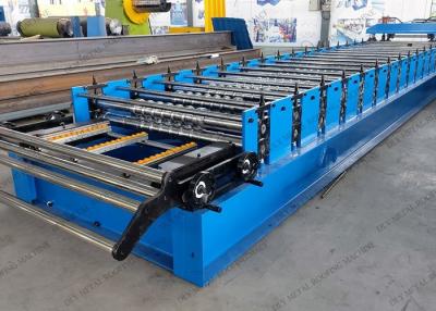 Chine 15kw a ridé couvrir la machine de toiture de tôle de la machine 1250mm à vendre