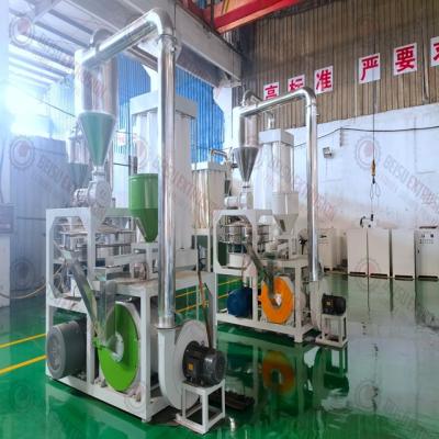 China SMW-800 Wast plastic recycle pulverizing powder machine factory price en venta