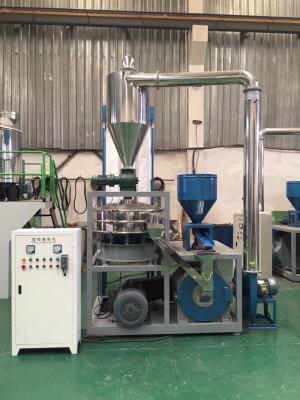 China SMF-800 PVC PP Pulverizer Grinding Machine , Plastic Grinding Machine High Output for sale