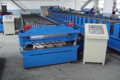 China rolo eficaz material da dupla camada da largura de 1000mm que forma o equipamento com o rolo de 20 estações à venda