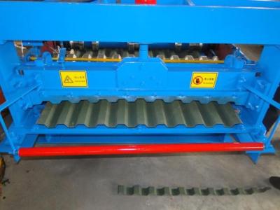 中国 機械、機械を作る金属の床タイルを形作る耐久の二重層ロール 販売のため