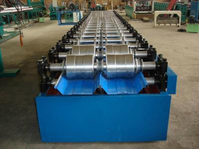 China G.I Steel Roof Panel Roll Forming Eqipment , Standing Seam Metal Roofing Sheet Roll Forming Machine for sale