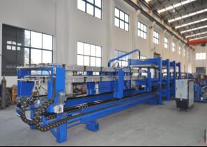 China Color Steel Discontinuous China Foam Pu Sandwich Panel Production Line for Roof Wall Panel Producing for sale