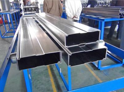 China Galvanized Steel Box Beam Rack Roll Forming Machine 8-10m / Min With 15 Stations for sale