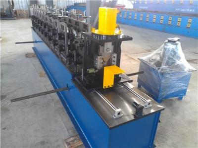 China Galvanized Metal Sheet Wall Angle Channel Making Machine Single Chain Driving System for sale