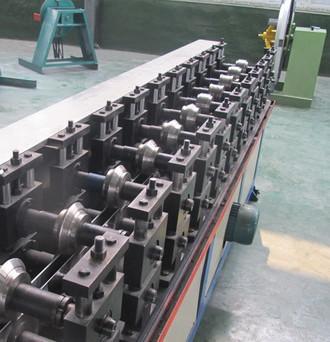 China Light Keel Ceiling T Bar Suspended Ceiling Grid Roll Forming Machine 0.3 - 0.5mm for sale