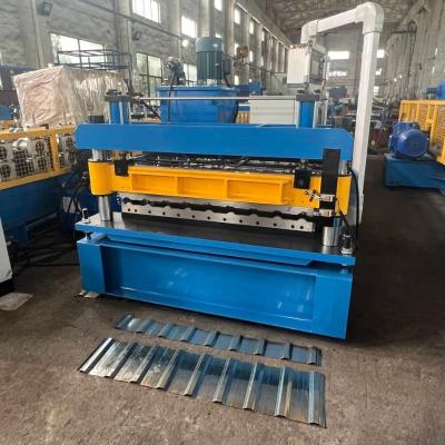 China Europa-Markt PPGI färben das Stahl-Blatt der Deckungs-T12, welches die Maschinen-Eisen-Dach-Blatt-Rolle macht, die Maschine herstellend sich bildet zu verkaufen
