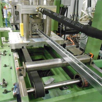 China 1.5-2.5mm Galvanized Steel Slotted Unistrut Channel Roll Forming Machine Solar Photovoltaic Roll Forming Machine for sale