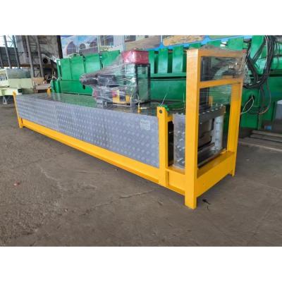 China 0.3-0.8mm Aluminum Galvalume Kr18 Portable Metal Roofing Roll Forming Machine Standing Seam Metal Roofing Machine for sale