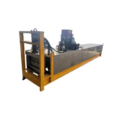 China 0.3-0.8mm Aluminum Galvalume Kr18 Portable Standing Seam Forming Machine Metal Roof Panel Machine for sale