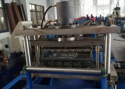 China Hydraulic Cutting Steel Storage Rack Shelf Production Line With Bending for sale