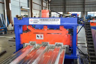 China Cutting Material Cr12Mov Metal Deck Roll Forming Machine With Servo Motor for sale