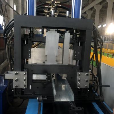 China 3.0m m C a correa transformista de 18 estaciones de Z que hace la máquina en venta
